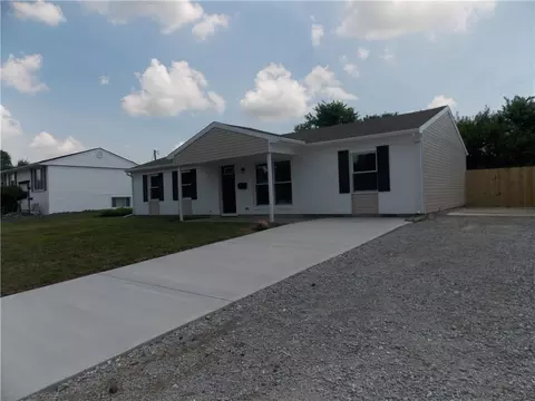 58 Carlotta St, New Carlisle, OH 45344