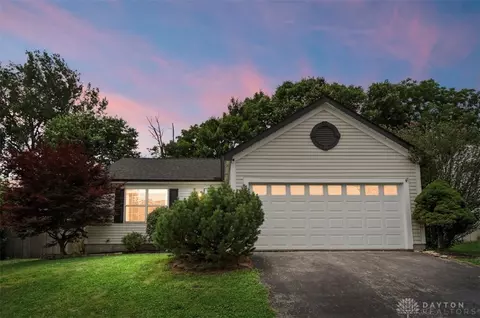 9575 Deer Track Rd, West Chester, OH 45069
