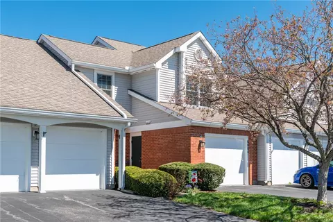 6884 Cedar Cove Dr, Centerville, OH 45459 photo 1