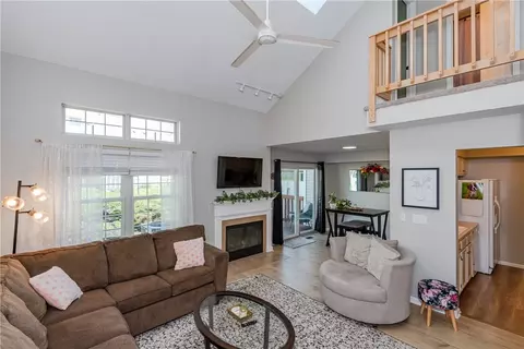 6884 Cedar Cove Dr, Centerville, OH 45459 photo 7