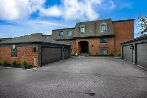 1113 Snowshoe Trl #19, Dayton, OH 45449