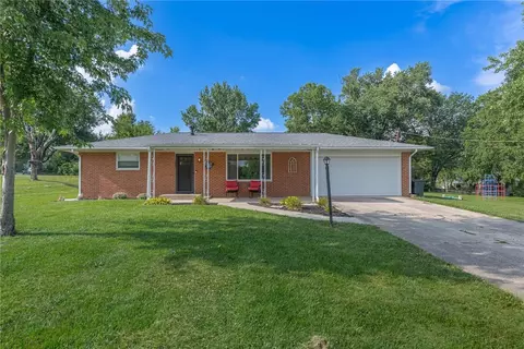 4426 Helaine Dr, Franklin, OH 45005