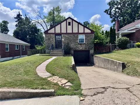 250 Castlewood Ave, Dayton, OH 45405