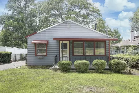 24 Forest Glen Dr, Middletown, OH 45042