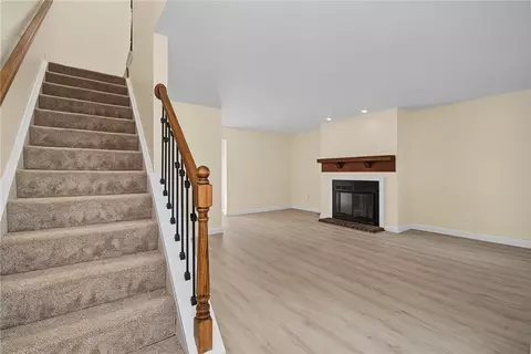 Living - 3139 Gracemore Ave, Kettering, OH 45420 photo 1 of 7