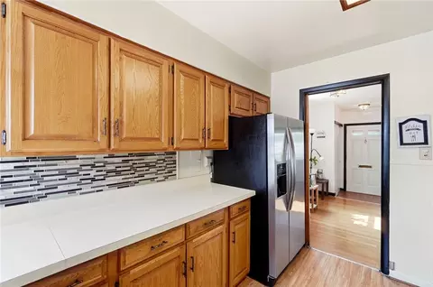 Kitchen - 2413 Olson Dr, Kettering, OH 45420 photo 4 of 8