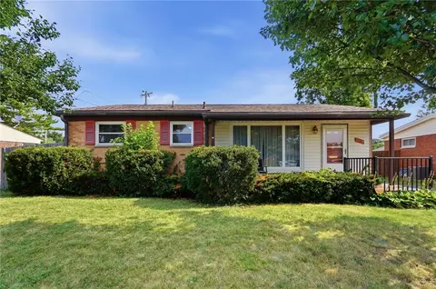 Exterior - 2413 Olson Dr, Kettering, OH 45420 photo 2 of 14