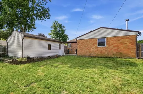 Exterior - 2413 Olson Dr, Kettering, OH 45420 photo 5 of 14