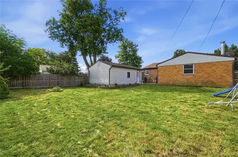 Exterior - 2413 Olson Dr, Kettering, OH 45420 photo 13 of 14