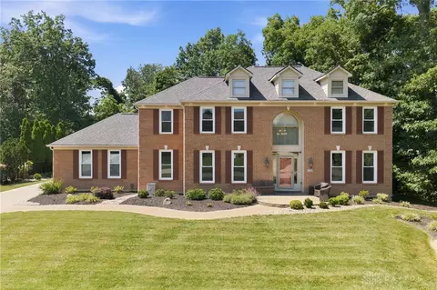1328 Bedfordshire Dr, Loveland, OH 45140