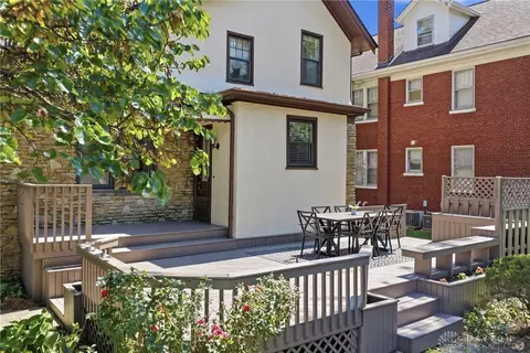 Exterior - 3841 Hyde Park Ave, Cincinnati, OH 45209 photo 5 of 10