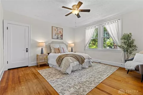 Bedroom - 3841 Hyde Park Ave, Cincinnati, OH 45209 photo 1 of 7