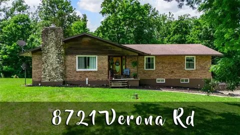 8721 Verona Rd, Lewisburg, OH 45338
