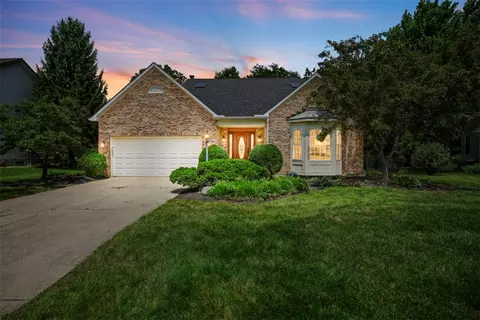 6492 Indianwood Dr, Mason, OH 45040