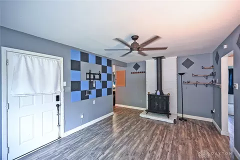 Living - 2908 Blackhawk Rd, Kettering, OH 45420 photo 3 of 5