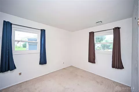 Bedroom - 2908 Blackhawk Rd, Kettering, OH 45420 photo 3 of 7