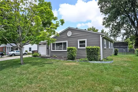 Exterior - 2908 Blackhawk Rd, Kettering, OH 45420 photo 1 of 13