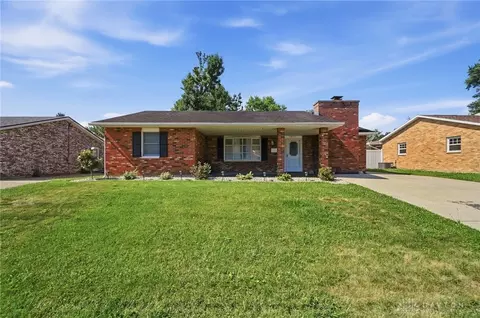 1853 Pueblo Dr, Xenia, OH 45385