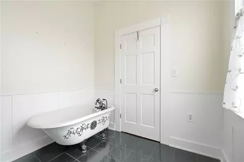 Bath - 649 E High St, Springfield, OH 45505 photo 9 of 9