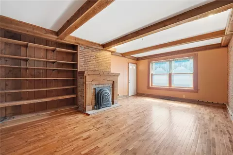 Living - 649 E High St, Springfield, OH 45505 photo 7 of 14