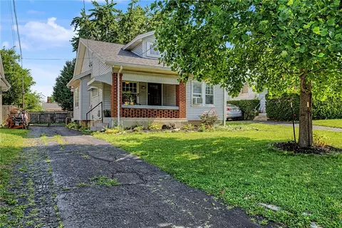 3015 Wellington Dr, Dayton, OH 45410