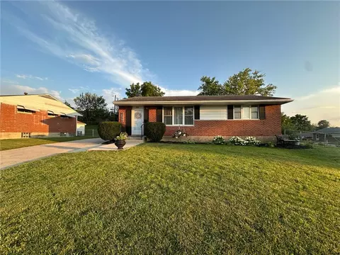 5250 Logan Ave, Riverside, OH 45431
