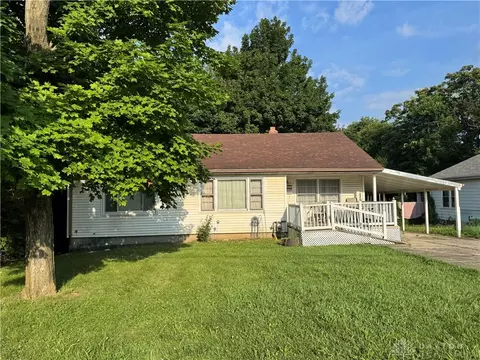 204 Gideon Rd, Middletown, OH 45044