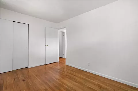 Bedroom - 2902 Armen Ave, Kettering, OH 45432 photo 6 of 6
