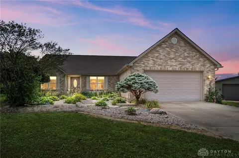 2814 Katie Dr, Lebanon, OH 45036