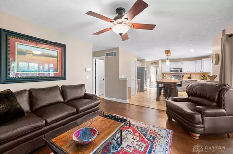 25 Cascade Ct, Springboro, OH 45066 photo 17