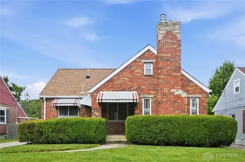 407 Wonderly Ave, Oakwood, OH 45419