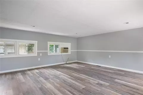 620 E Cecil St, Springfield, OH 45503 photo 12