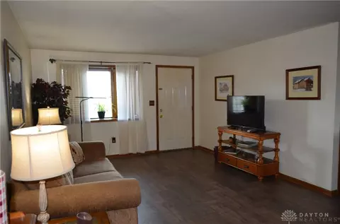 4290 Midfield St, Springfield, OH 45503 photo 12