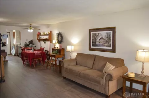4290 Midfield St, Springfield, OH 45503 photo 11