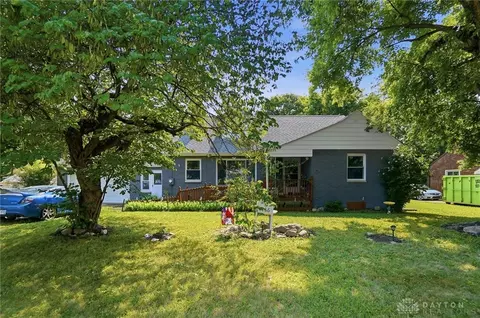 1466 S Central Dr, Dayton, OH 45432