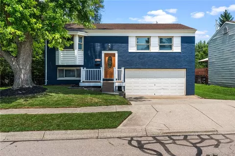 333 Ellenwood Dr, West Carrollton, OH 45449