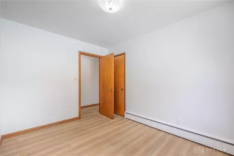Bedroom - 885 Big Hill Rd, Kettering, OH 45419 photo 5 of 6