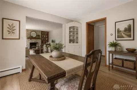 Dining - 885 Big Hill Rd, Kettering, OH 45419 photo 1 of 2