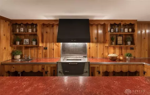 Kitchen - 885 Big Hill Rd, Kettering, OH 45419 photo 4 of 4