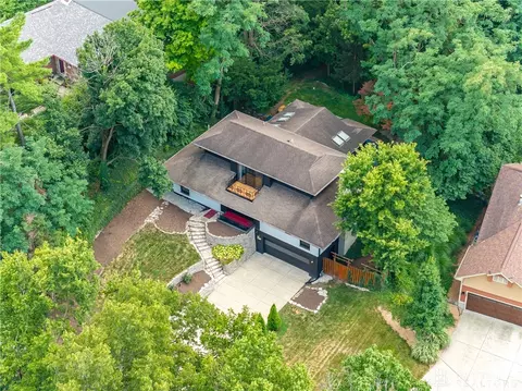 View/Area - 1260 Brooklands Rd, Kettering, OH 45409 photo 3 of 8