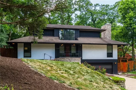 Exterior - 1260 Brooklands Rd, Kettering, OH 45409 photo 14 of 20