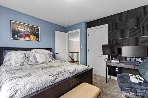 Bedroom - 9382 Oak Brook Dr, Centerville, OH 45458 photo 3 of 9