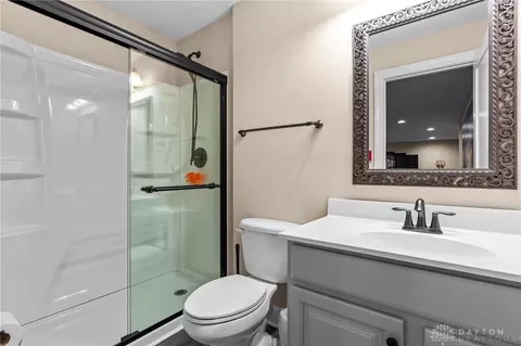 Bath - 9382 Oak Brook Dr, Centerville, OH 45458 photo 4 of 4
