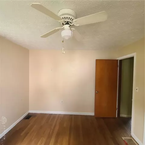 Bedroom - 24 Sunset Dr, Medway, OH 45341 photo 2 of 4