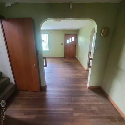 Entry Way - 24 Sunset Dr, Medway, OH 45341 photo 1 of 3
