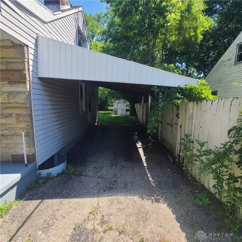 Exterior - 24 Sunset Dr, Medway, OH 45341 photo 2 of 2