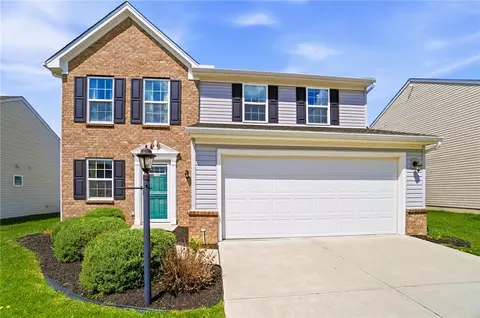 4351 Pimlico Pl, Huber Heights, OH 45424