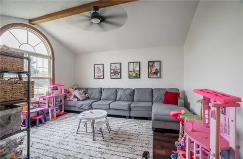 Other - 815 W Eva Cir, Springfield, OH 45504 photo 2 of 7