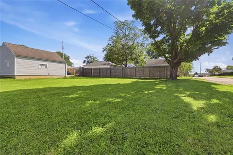 Exterior - 1856 Hazel Ave, Kettering, OH 45420 photo 7 of 9