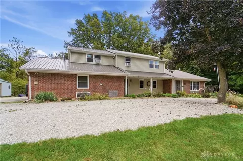 375 N Rangeline Rd, Pleasant Hill, OH 45359